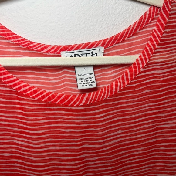 Red and White See-through Top Size S - Picture 2 of 6